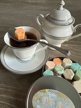 Load image into Gallery viewer, Gold Glittering Shimmering Sugar Shape Hex Drops Sugar Cubes for Coffee Tea Cocktails and More