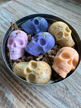 Load image into Gallery viewer, Sugar Skull Drops Sugar Cubes with Flavor & Real Flowers - Vanilla Lemon Cinnamon Butterfly Pea Rose Orange