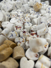 Load image into Gallery viewer, Teacher Sugar Heart Drops Sugar Cubes with Flavor & Real Flowers - Vanilla Lemon Cinnamon Butterfly Pea Rose Orange