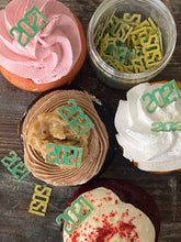 Load image into Gallery viewer, Year 2021 Number Graduation Anniversary New Year Edible Sprinkles