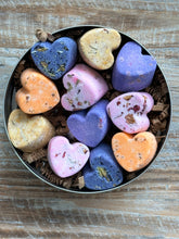 Load image into Gallery viewer, Sugar Heart Drops Sugar Cubes with Flavor &amp; Real Flowers - Vanilla Lemon Cinnamon Butterfly Pea Rose Orange