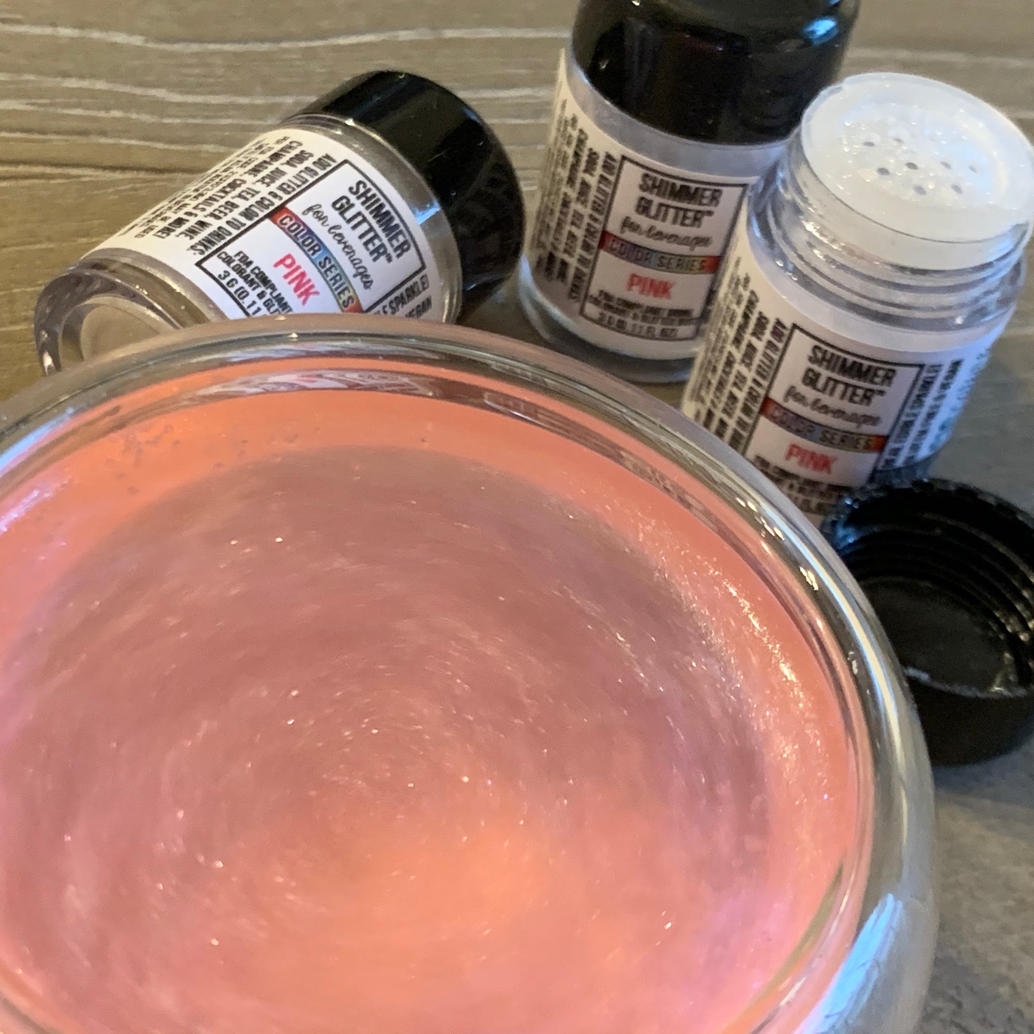 Unicorn Pink Shimmer Glitter Dust™ Edible Glitter For Drinks, Cocktails,  Beer, Garnish Glitter & Beverages - Food-Grade FDA Compliant by Never  Forgotten Designs